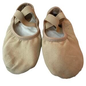 Tan Ballet shoes cloth and elastic size 8.5